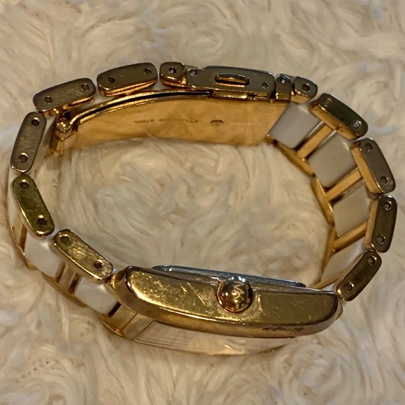 MICHAEL KORS FRENCH ROSE GOLD TONE + WHITE ACRYLIC RECTANGLE WATCH - MK4274 - Picture 6 of 6